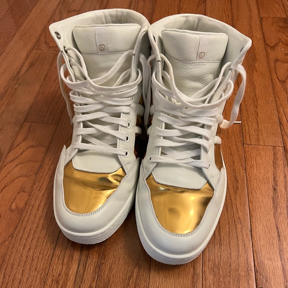 Gucci shoes